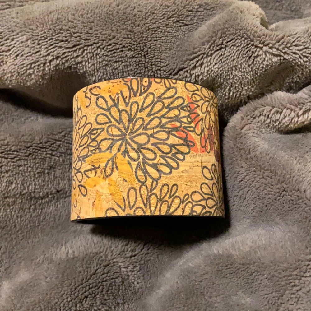 Cork Floral Motif Wrap Bracelet